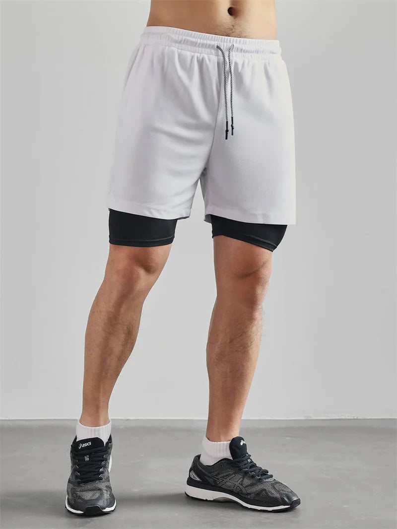 AIRFIT™ – O SHORTS 2 EM 1 PARA MÁXIMO DESEMPENHO!